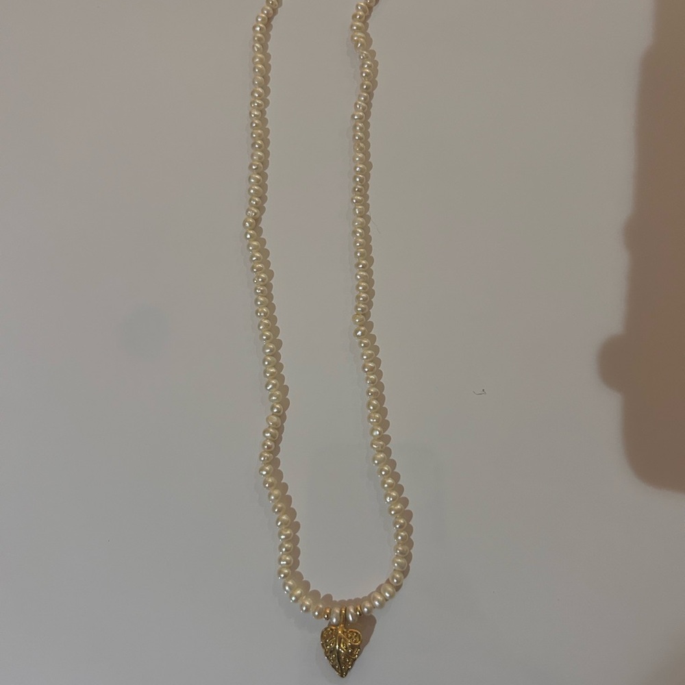 Vintage Freshwater Pearl Necklace with 14 K Gold Heart Pendant